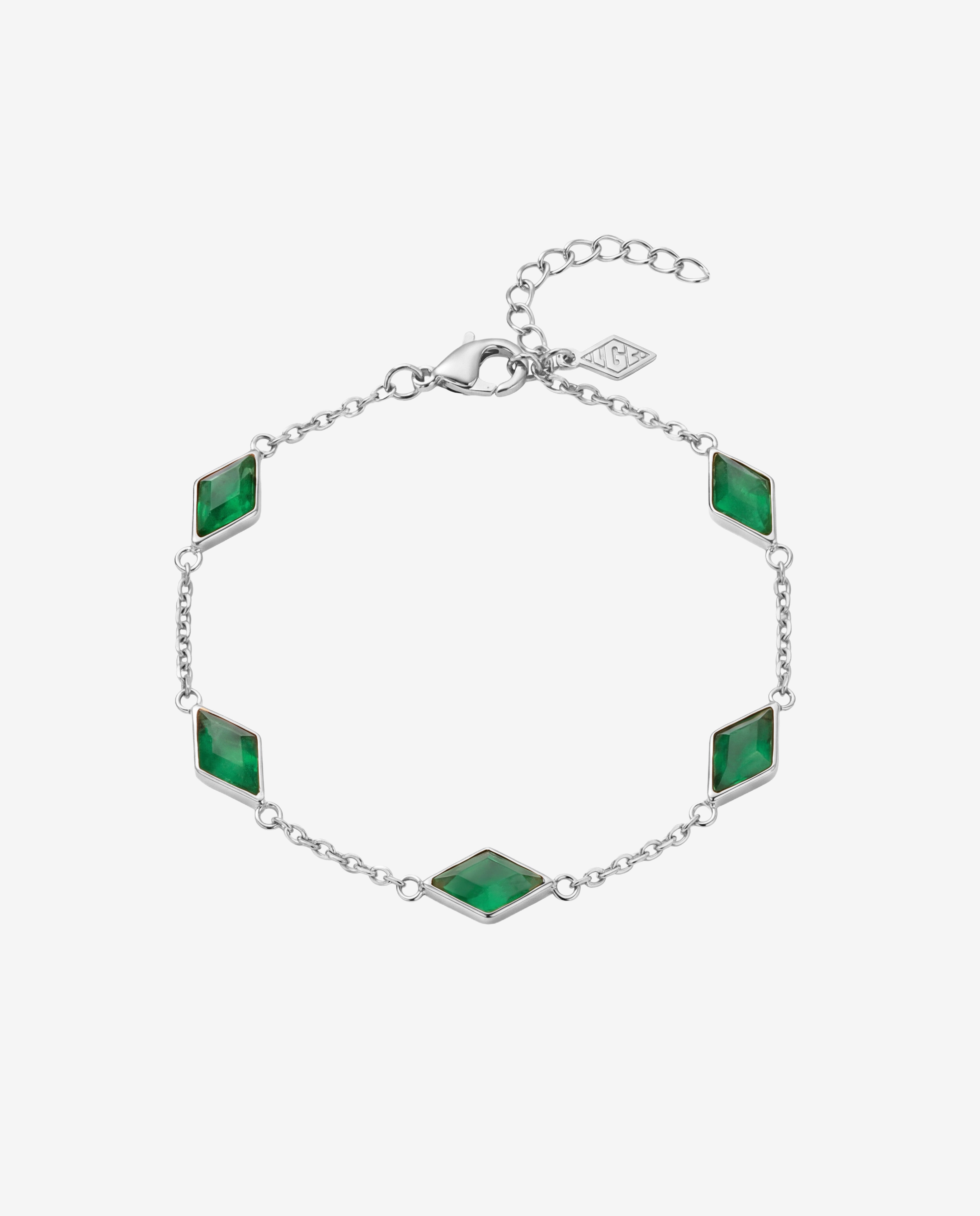 Amberes Silver Bracelet with emerald green square stones along a delicate silver chain adjustable length