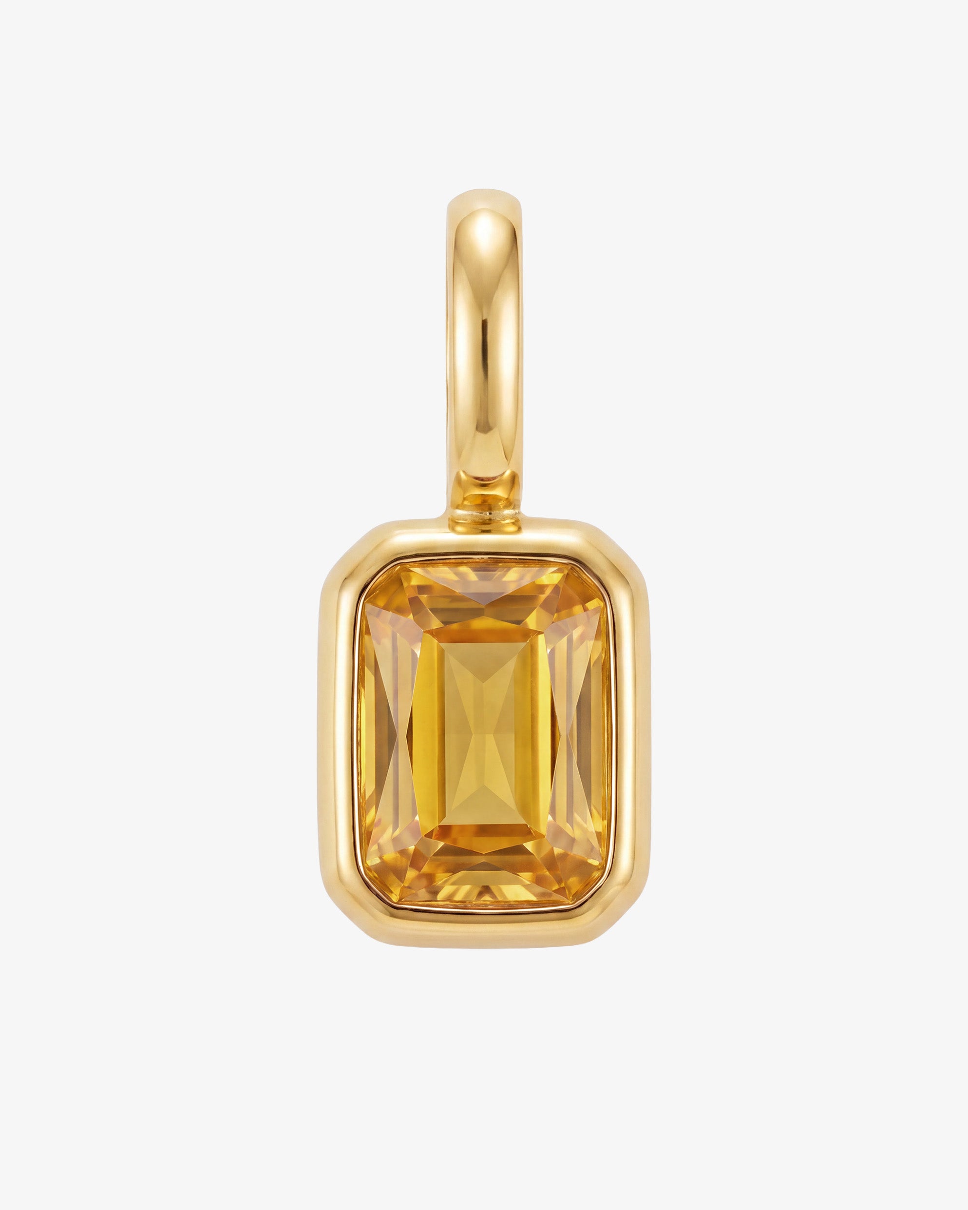 Colgante Mini Solstice Charm con una piedra rectangular ámbar en engaste dorado